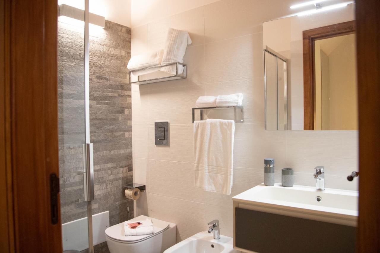 Ferienwohnung La Terrazza Di Chiara - Vista Mare Monopoli Exterior foto